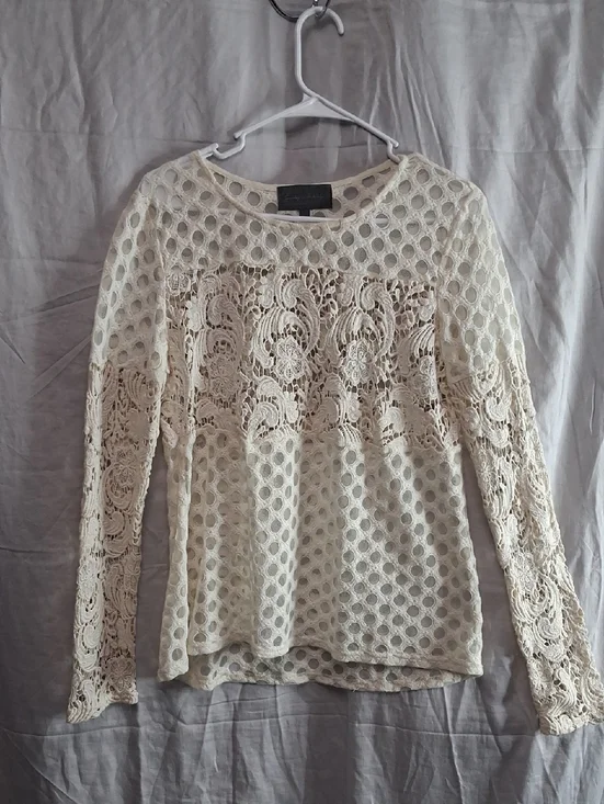 Sunday in Brooklyn Cream Crochet & Lace Long-Sleeve Blouse - Picture 1 of 10